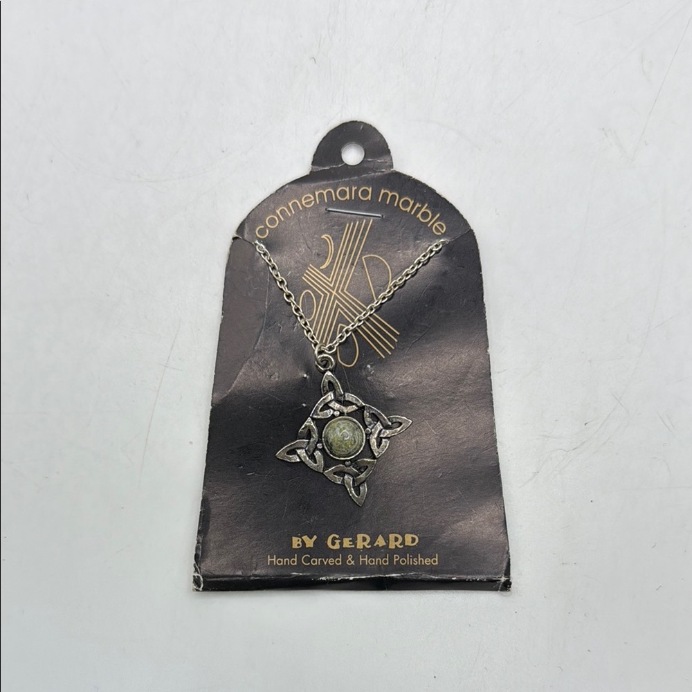 NWT Connemara Marble Gerard Pendant Necklace Celtic Knot Hand Carved Silver Tone